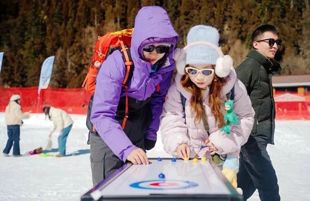 秒变冬日游乐场！燃情毕棚沟，今天“wow”不停~