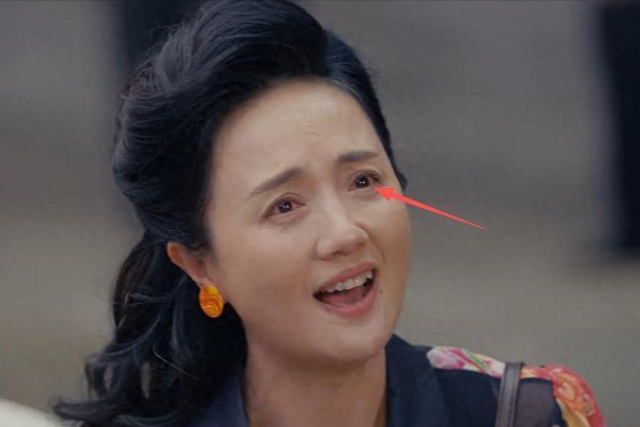 离春节不到2月	，52岁辛柏青高调传出喜讯，朱媛媛终于可以放心了