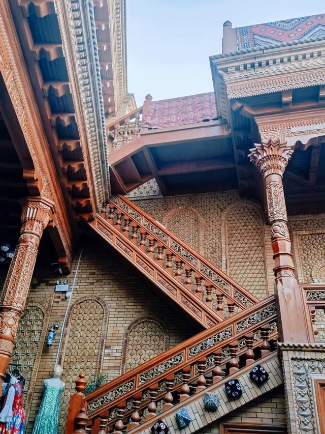 我爱旅游，去了趟喀什，不说假话，这里的景色和我们那还真不一样