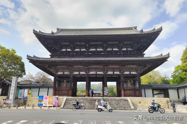 日本京都：走进仁和寺