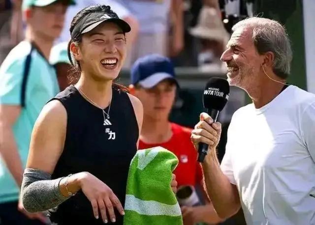 王欣瑜2-1逆转晋级8强，比赢球更可怕的是她赛后一席话，振奋人心