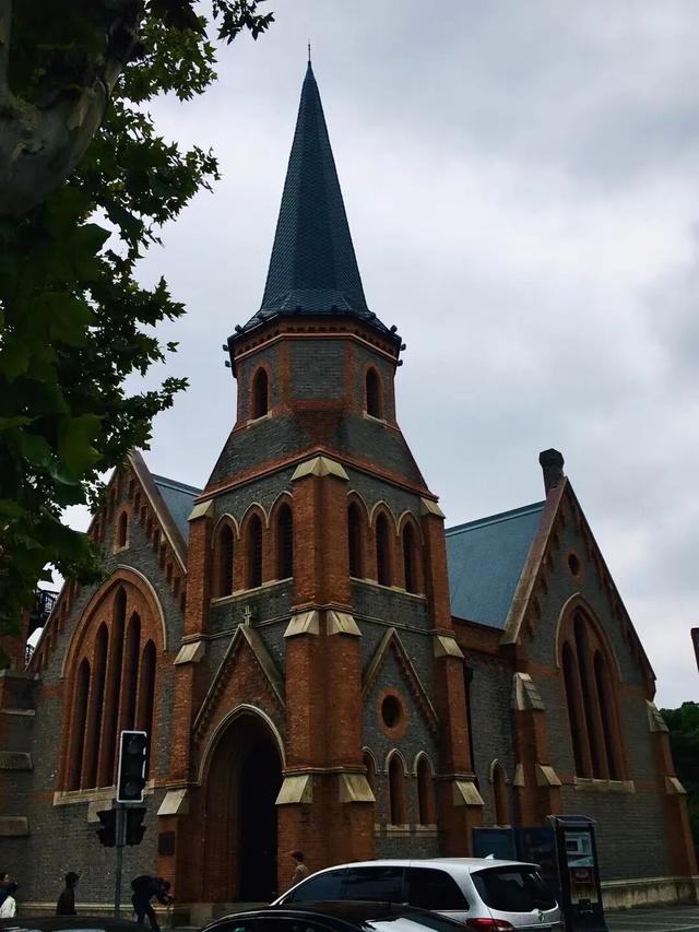 叮！你有一份上海秋日漫步地图待解锁→