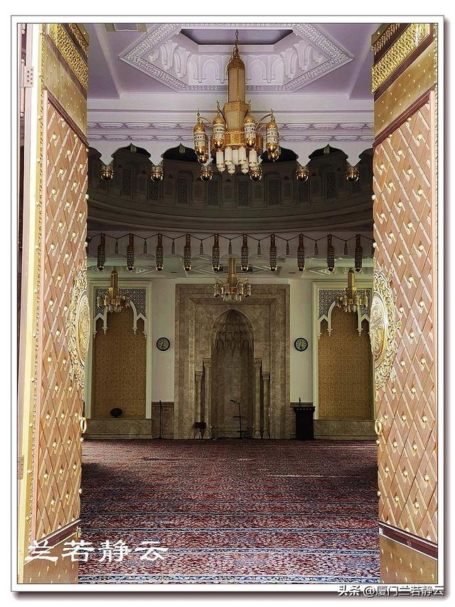 青海西宁市区里的几座清真寺 & 下南关美食街