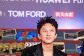 42岁邓超体检身体年龄才27岁，跟着孙俪养生真的太管用了！图片