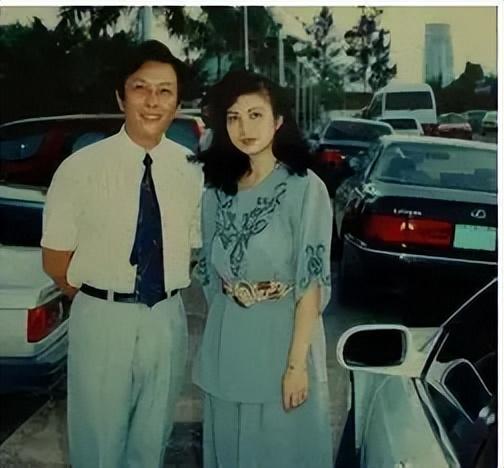唐国强也没想到，走了35年的前妻，意外让两个残疾儿子承受了恶意
