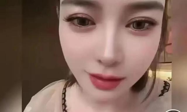 一女子曝释永信过往，姐妹住少林寺3天2夜，争着往释永信房间跑