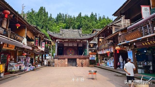 唐蕃古道上的古驿站，水墨山水里的上里镇