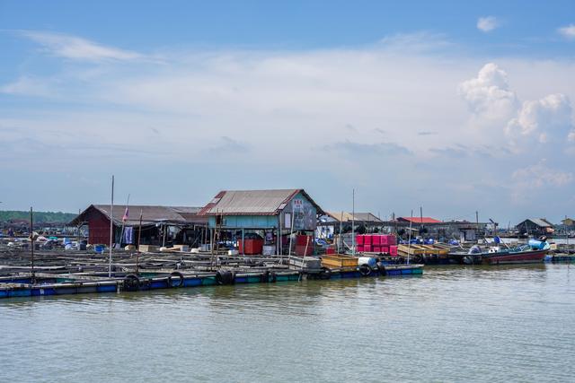 马来西亚新山 · 龟咯渔村｜把生活过成海风味的地方