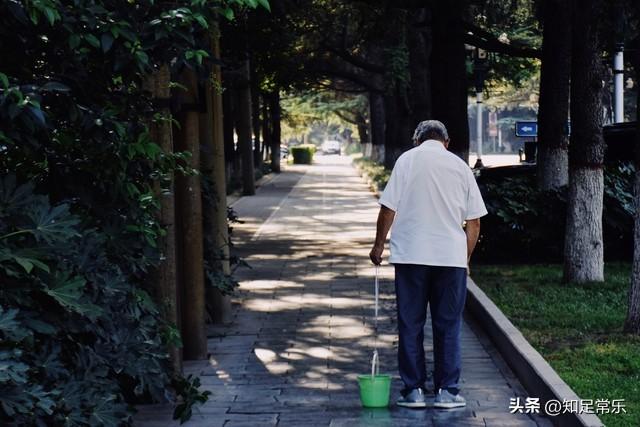 你发现了吗？凡是高寿又有福的老人，都有这四样特征，超准