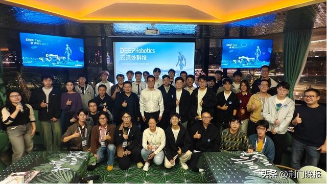 云深处科技亮相IROS 2025，多维展示具身智能前沿成果
