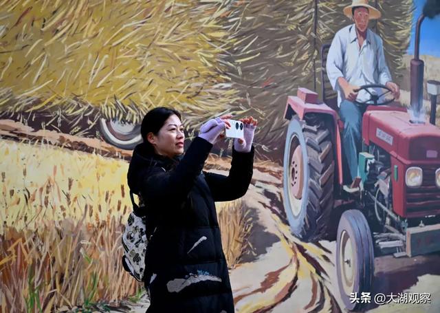 画出“天安门”巨幅墙绘爆火网络！他是谁？