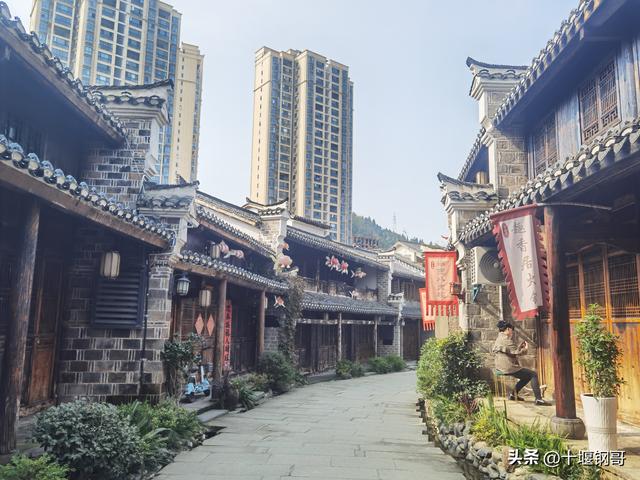 从百年老北街到七夕天街，郧西文旅打造鄂西北网红打卡第一城