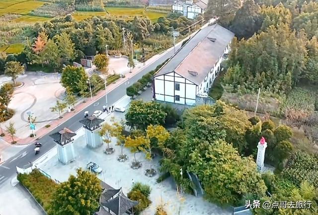 成都边陲小镇，被严重低估，古朴原始，每一个景点都让人惊叹！