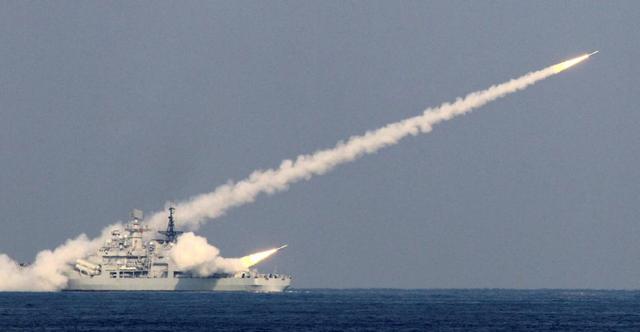 两路人马先后赴美，郑丽文没上大陆	，先上美国！到底打的什么牌？