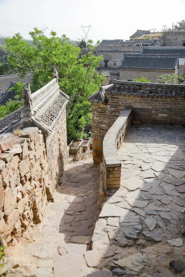 藏在郑州洛阳之间！河南这人杰地灵的小城被严重低估，没去过真亏