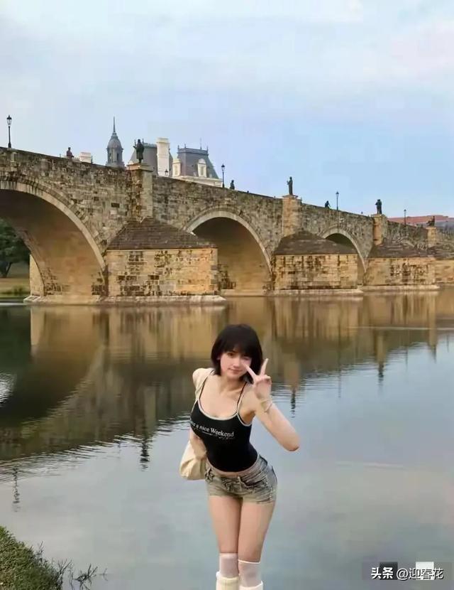 深圳校花生图流出，网友惊叹：仙女下凡到人间，沉鱼落雁也不为过