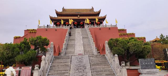 龙亭：七十二级台阶上的古今叠影