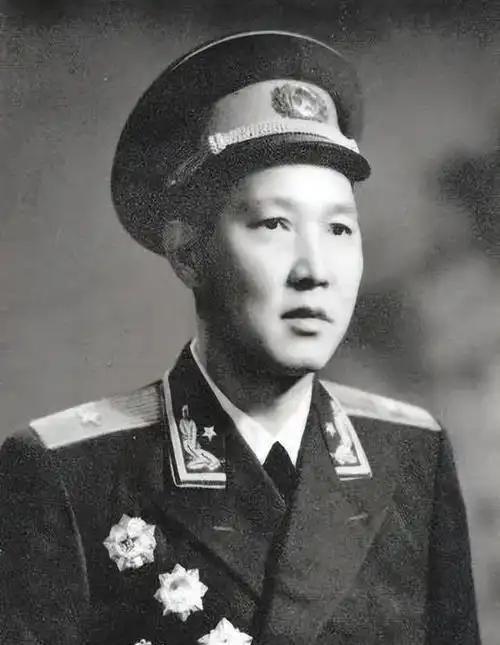 74年，曾思玉在电视上看到毛主席，心里不禁咯噔一下：坏了，坏了