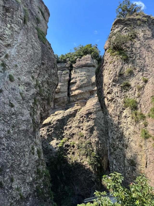 徒步三山五岳：浙江雁荡山！
