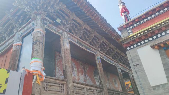 藏传佛教格鲁派四大寺院之一，西宁塔尔寺，碰巧免费进去了