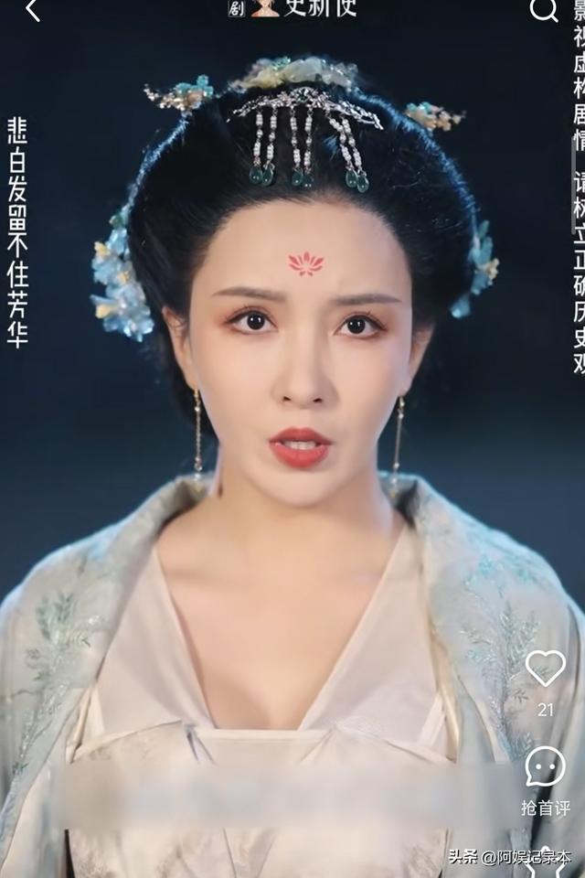 短剧女主离了滤镜差距有多大，看郭宇欣就知道了