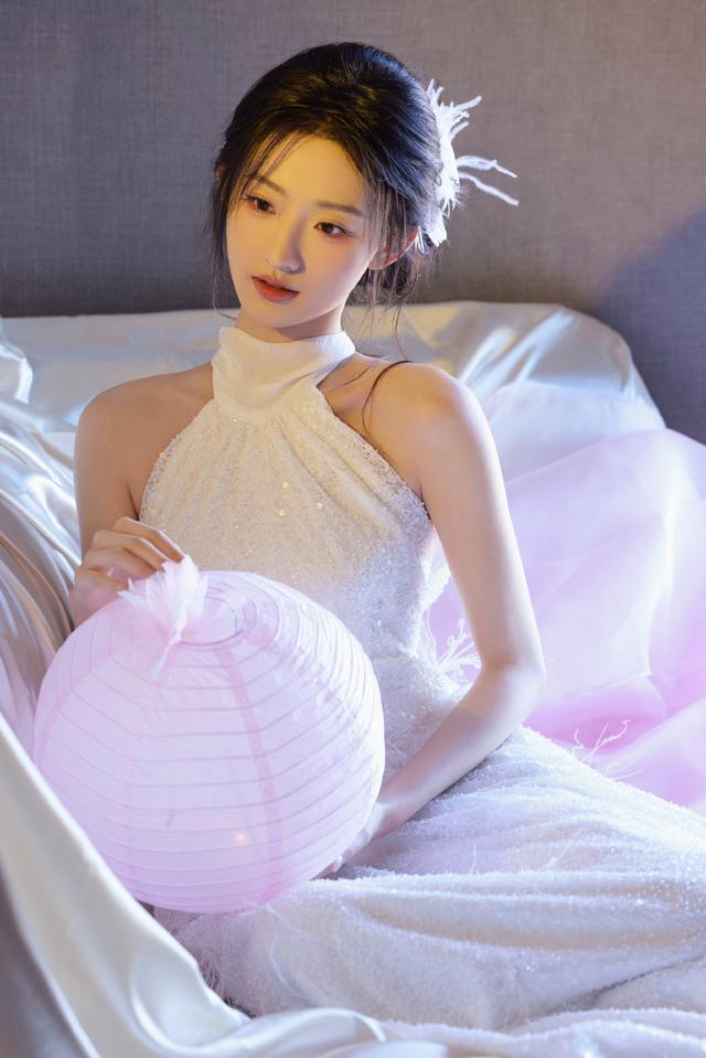 美图福利(22)，刘亦菲、林志玲、杨幂、刘涛、杨雨潼写真套图