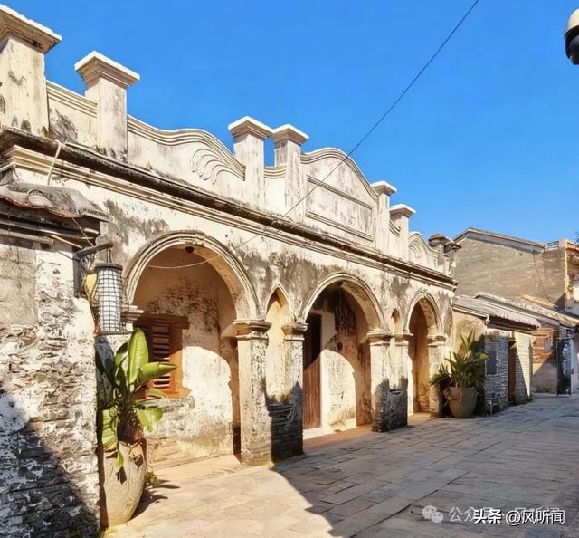 广西一古镇闭园3年，比北海还老的老街被遗忘了？
