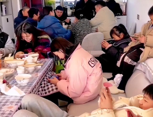 免费 APP 真的不用花钱？数据时间是“收益”，它们靠什么赚钱