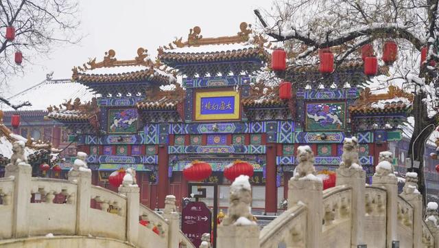 美出圈！春雪落正定，宛如童话世界