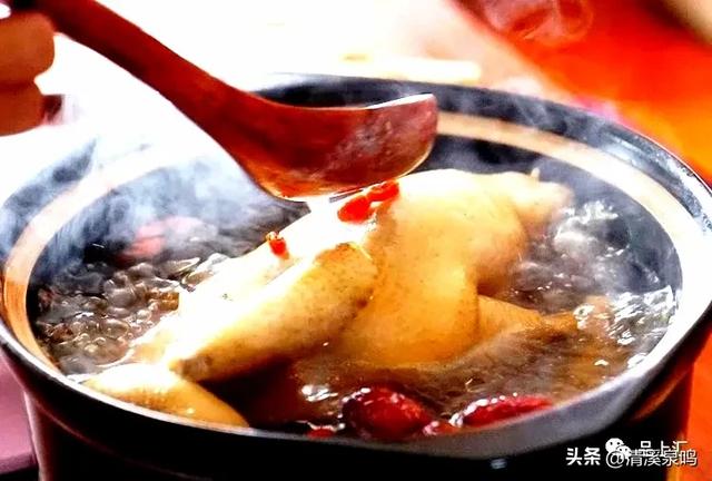 莲华山居隐诗意