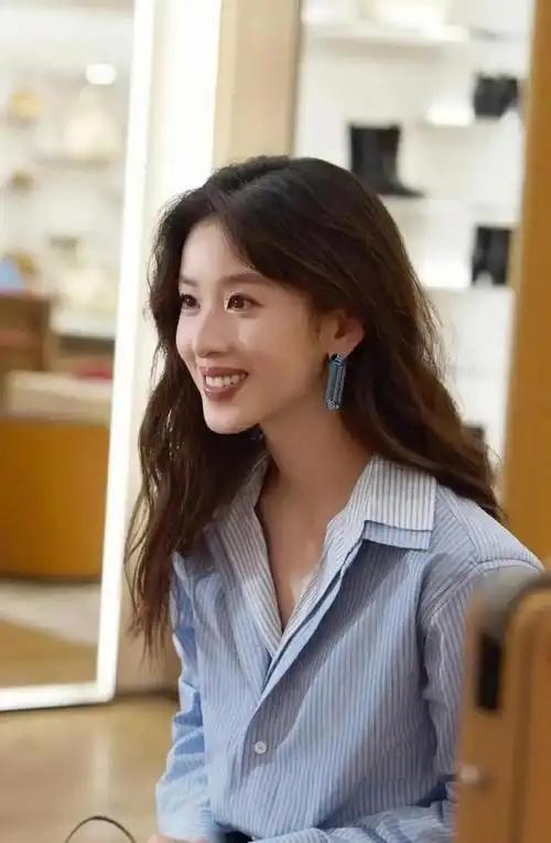 刘强东没想到，离过年不到2月	，章泽天走上了和田朴珺一样的路