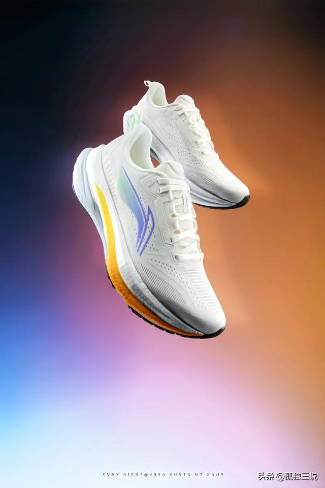 李宁2025鞋王榜出炉！TOP10包揽专业与潮流	，这双鞋竟卖爆全