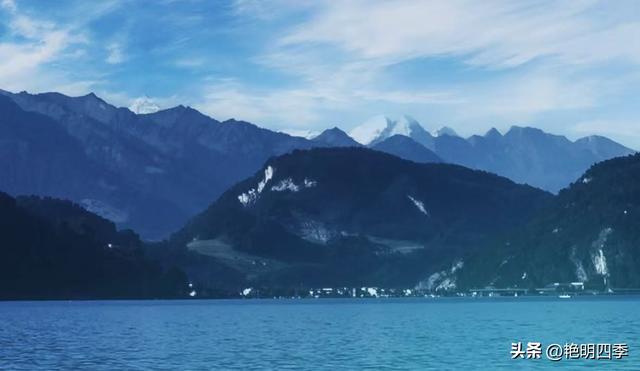 欧游杂记（5）‖ 齿轮火车几上几下瑞吉山，缆车凌空飞跃韦吉斯