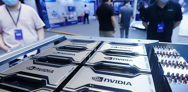 中方决心已下	，说什么也不买了，白宫后知后觉，转头宣布对华加税