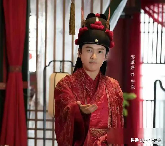 长得丑、演戏烂,爹妈“强捧不红”的4位星二代,注定走不远