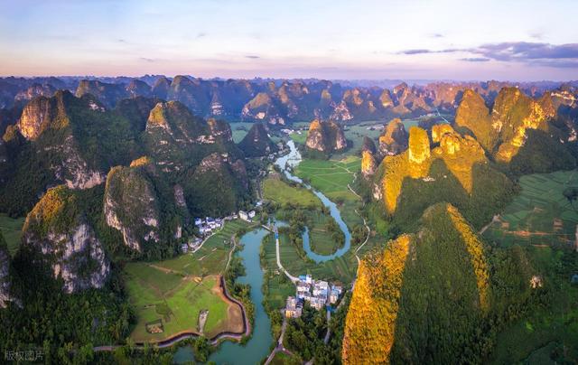 崇左旅游全攻略：山水秘境与中越风情的诗意邂逅