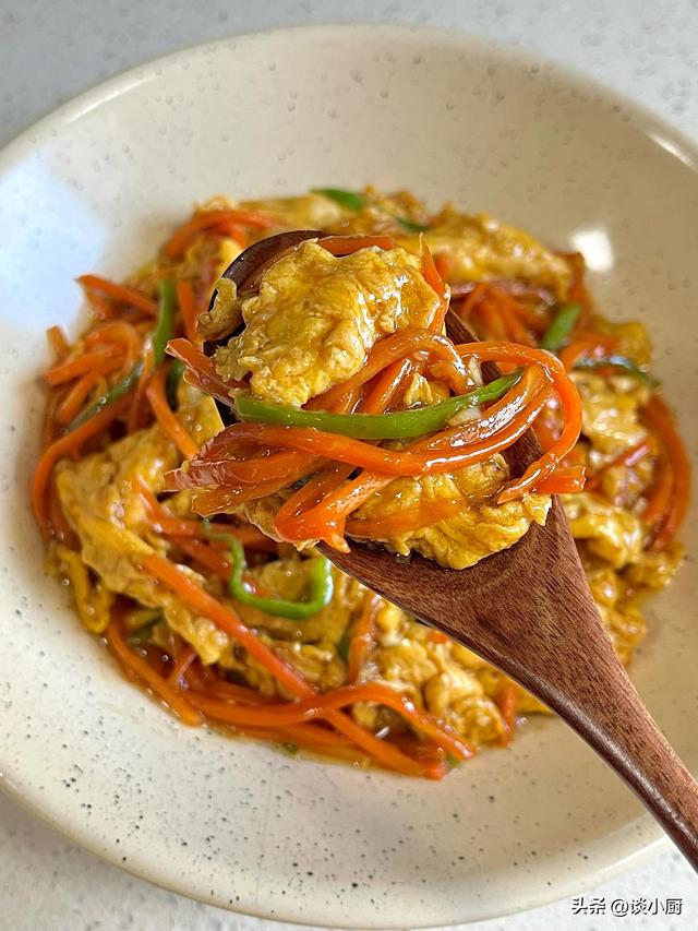 越吃眼睛越亮的菜，隔天吃一次，养肝护眼润脾胃	，老少皆宜！