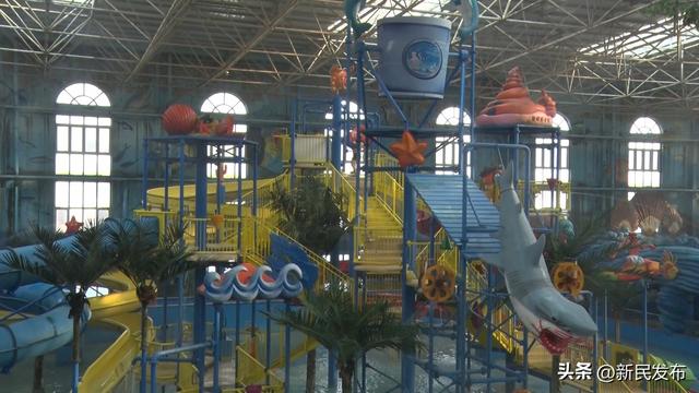 秋意渐浓 泡汤成为游客首选
