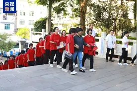 连续15年高考送考 张桂梅的小喇叭再次吹响高考冲锋号图片