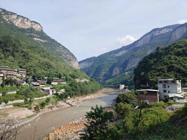 赤水河川黔边界（下）：沙滩场与马桑坪