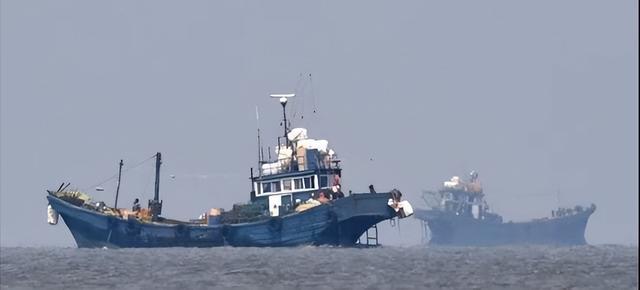 高市等来帮手，收下金钥匙的李在明下令，要在苏岩礁与中国硬刚