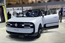 奇瑞NEW QQ震撼登场！300km续航+猎鹰智驾，5万级代步车卷疯了！图片