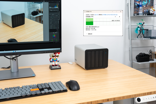 终于摆脱文件烦恼！铁威马 F4-425 Plus：搞定小型工作室文件难题