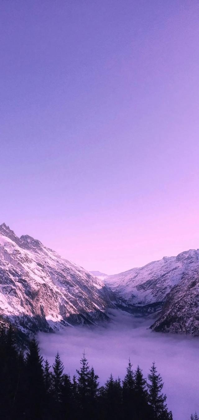 紫色山川湖海壁纸｜和舒服的人在一起 连沉默都是快乐的