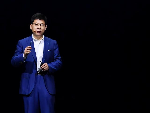 余承东任华为IRB主任，任正非签发，掌全局投资聚焦AI定未来十年