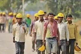 印度要超越中国了？印度人口突破14亿，对我国而言是福是祸？图片