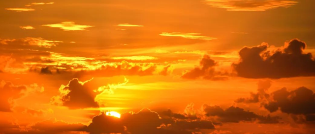 我国最神奇村庄	，一天能看三次日出，云南黎明村到底有多神奇？