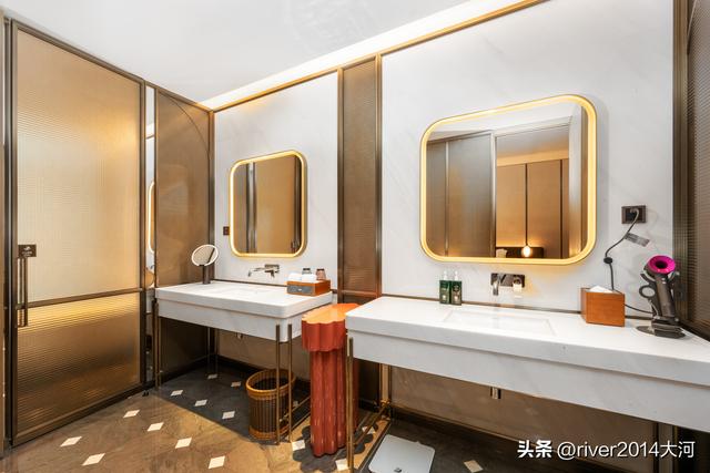 入住无锡清名桥英迪格，坐拥枕水江南