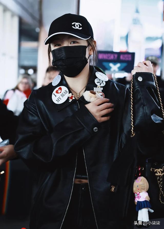 陈梦夺冠后大胆穿搭皮衣吊带惊艳亮相北京，这造型太抢眼了！