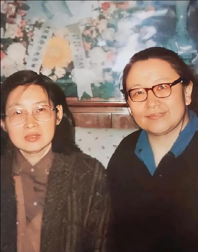 1981年，李敏拒绝看望贺子珍，与丈夫发生争吵，事后：我有苦难言